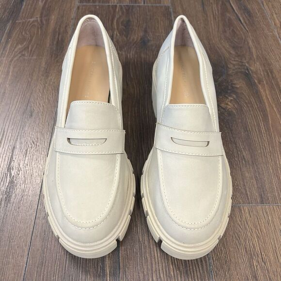 Sincerely Jules Dylan Y2K Chunky Womens Slip On Loafers Beige Size 9.5 - Picture 2 of 6